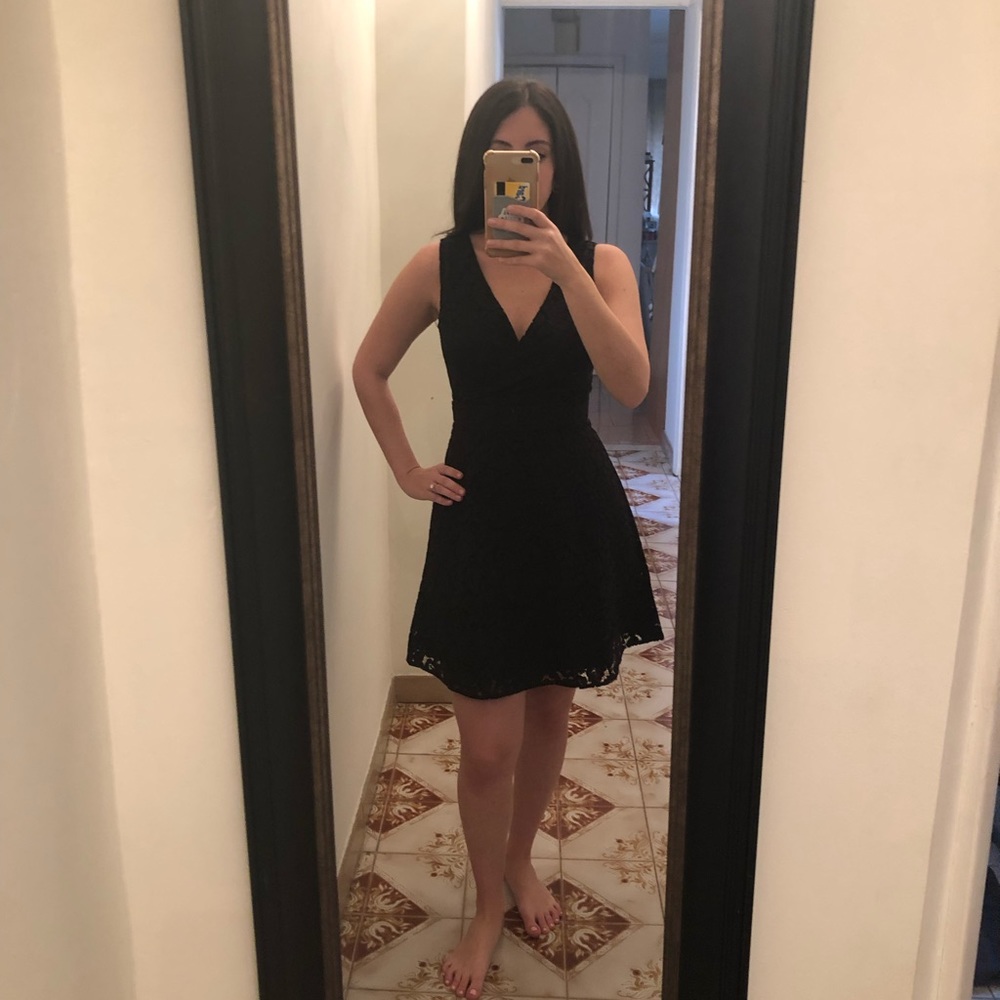 LOFT PETITE LACE DRESS WORN ONCE